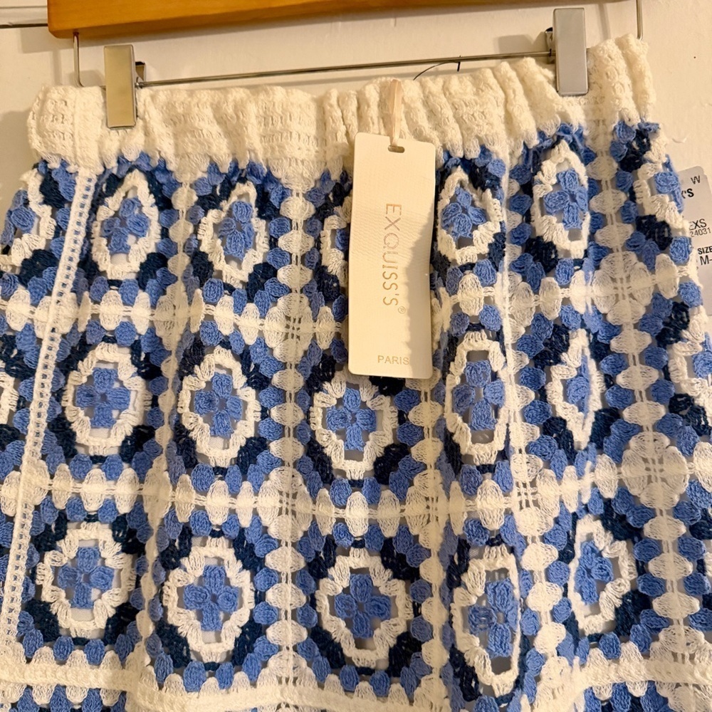 NWT EXQUISS’S Paris Crocheted Granny Squares blue white skirt women M/L Fox’s - Picture 2 of 10